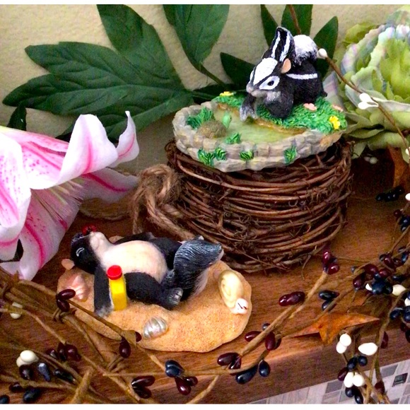 CHARMING TAILS BY FITZ & FLOYD "TAKE TIME TO REFLECT" & “ DAY IN THE SUN”  EXC - Picture 2 of 7